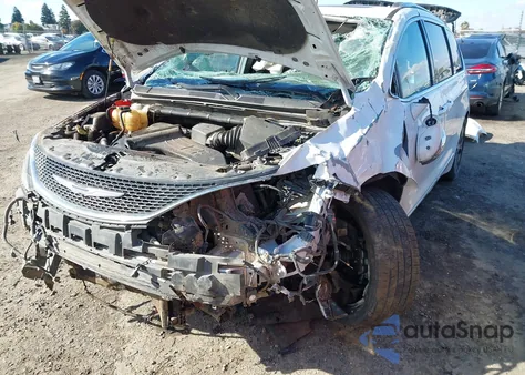 2017 Chrysler Pacifica Limited from USA, damaged, VIN 2C4RC1GG2HR528020